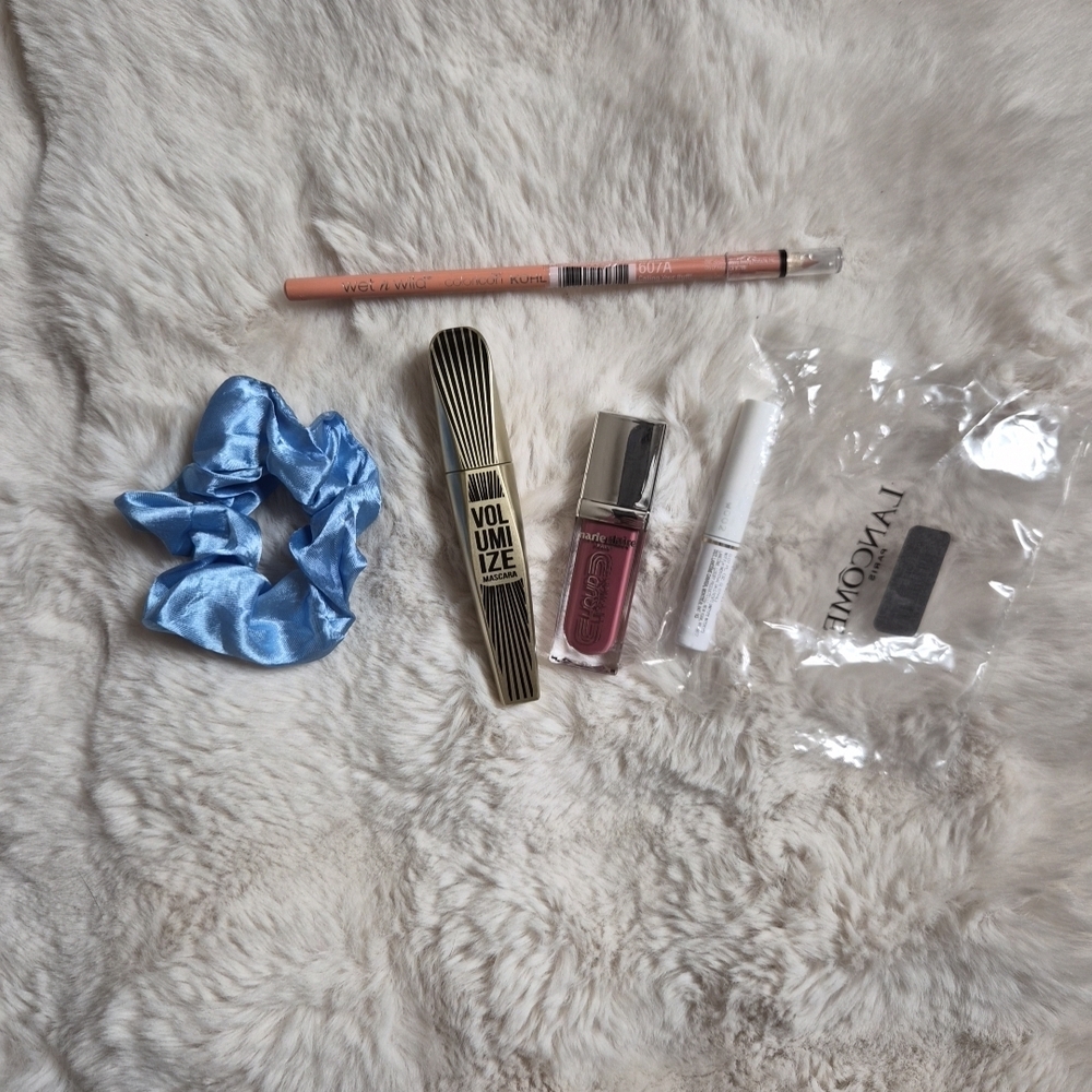 Womens Makeup Bundle Lot Mascara Lancome Mascara Primer Marie Claire Liquid Lips